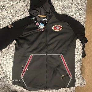 Men’s Nike NFL official 49ers NWT Therma-Fit Full Zip Hoodie - Medium